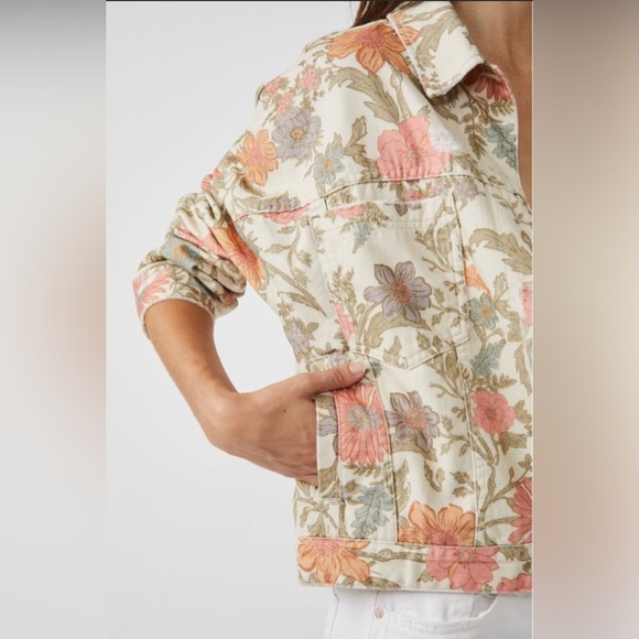 Free People Opal Swing Printed Denim Jacket 💫 - Picture 3 of 9